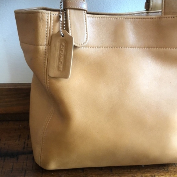 Coach Legacy Glove-Tanned Leather Buckled Tote Bag 1997 Style 4157 Vintage - Picture 2 of 11